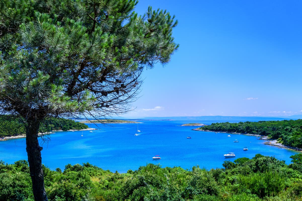 Croatian coastline and experiences