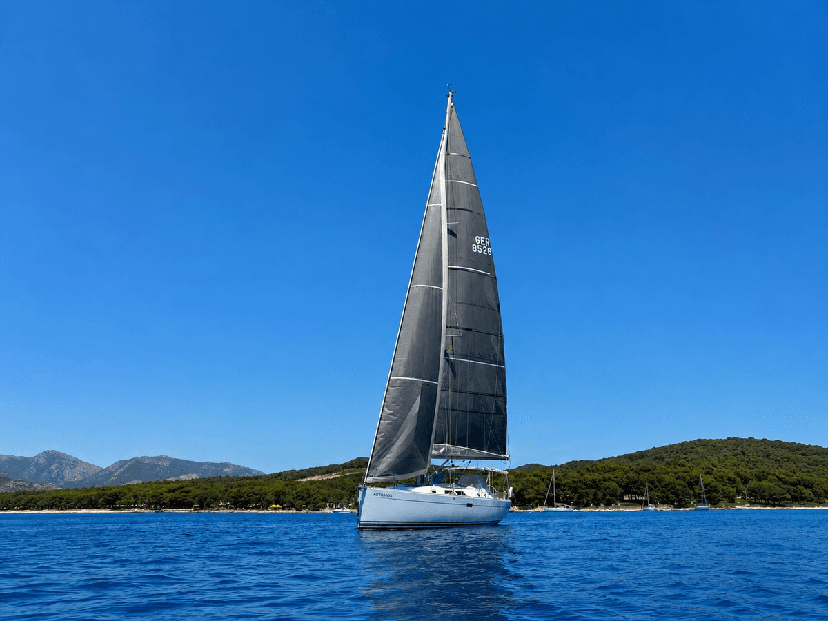 Private Boat Tour Pula with Tapas & Drinks - Full-Day Brijuni Charter - Pula, Croatia