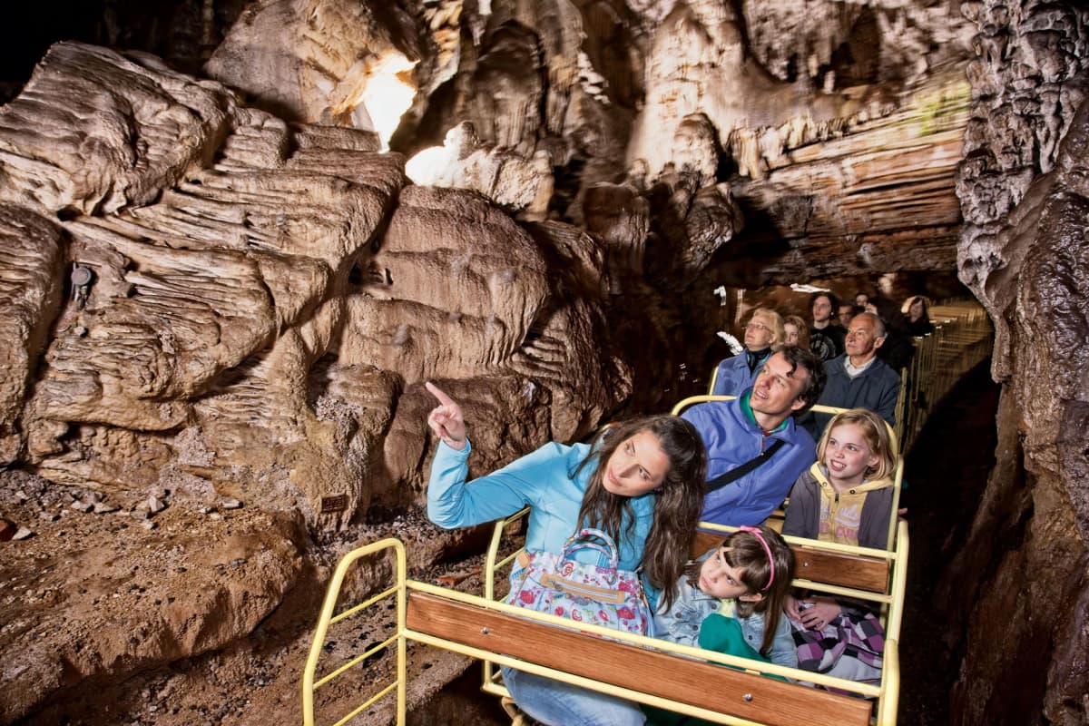 From Zagreb: Ljubljana, Postojna Cave and Predjama Castle Tour
